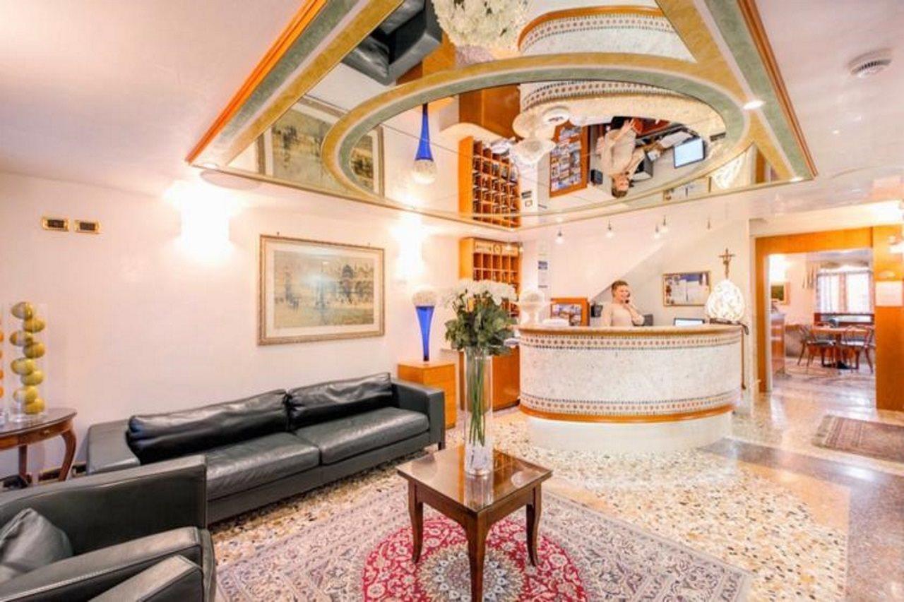 Antica Casa Carettoni Hotel Velence Kültér fotó